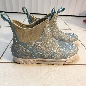 Xtratuf’s Wheelhouse